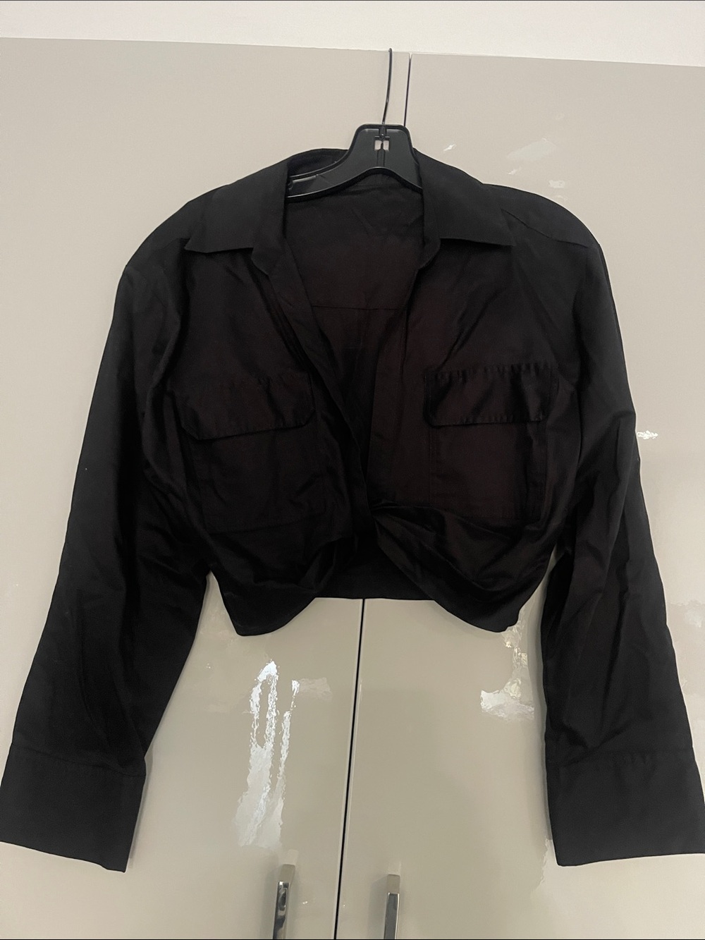 Zara Black Cropped Twist-Front Long Sleeve Blouse